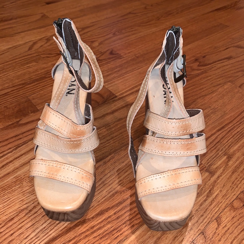 ROAN Corey Wood Platform Sandals